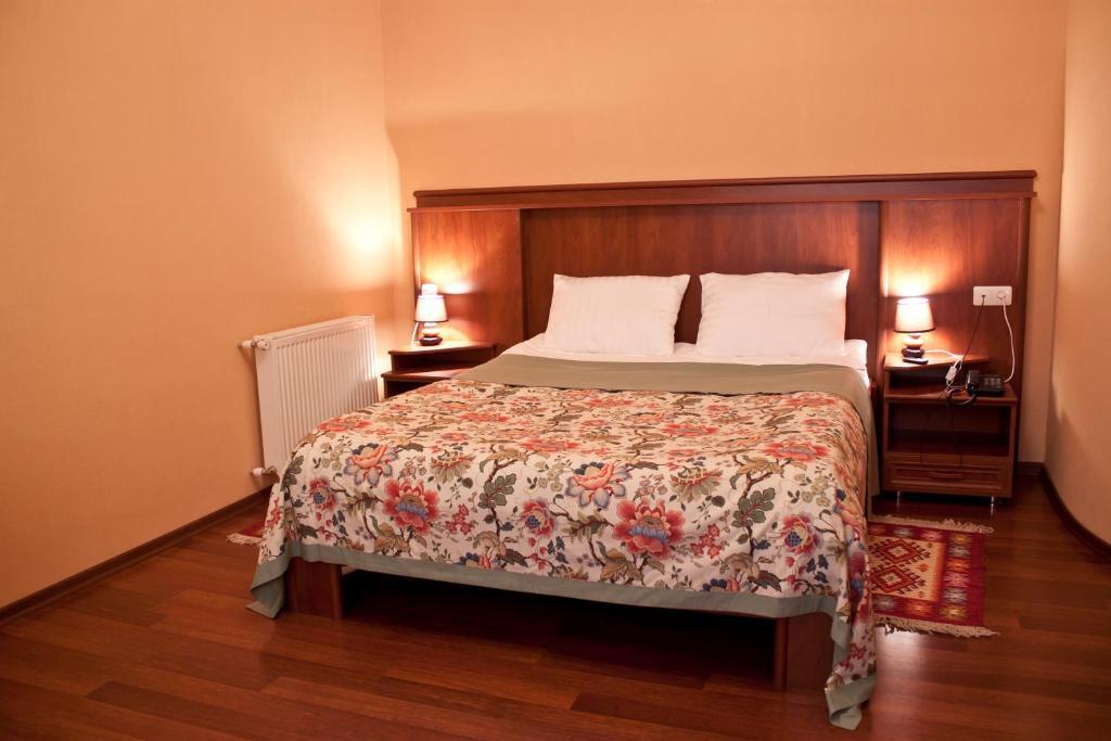 Astoria Hotel Tbilisi Kamer foto
