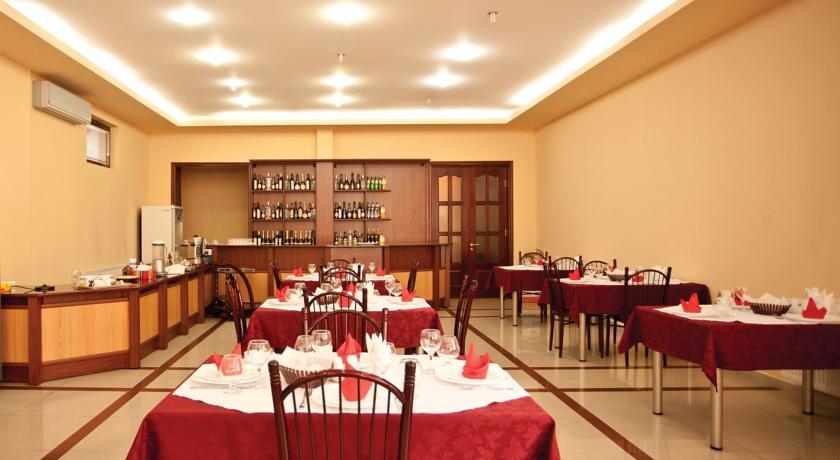 Astoria Hotel Tbilisi Buitenkant foto