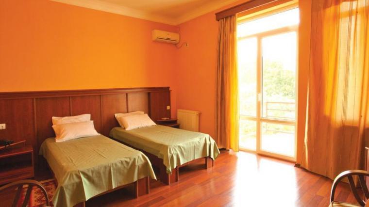 Astoria Hotel Tbilisi Buitenkant foto